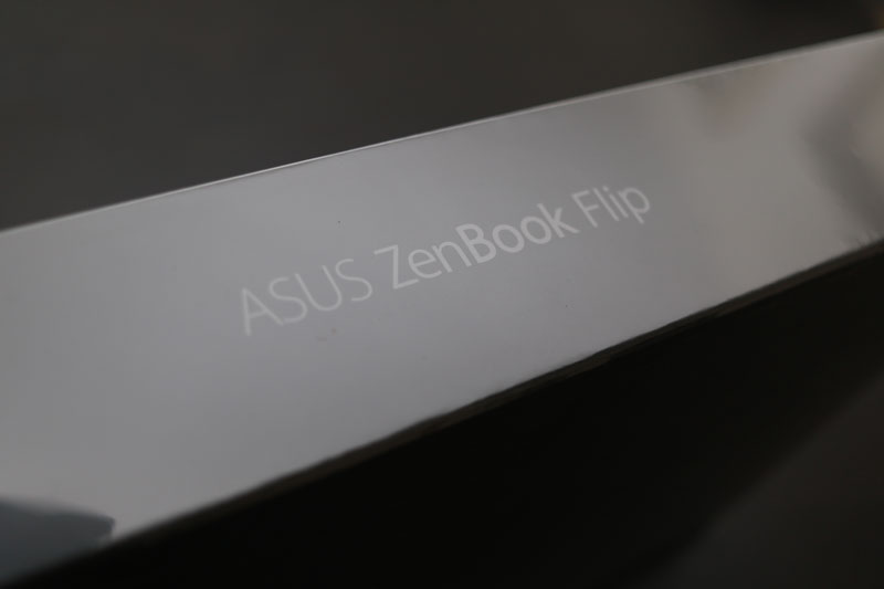 【高性能ノートPC】ASUS-ZenBook-Flip-14-UX461UNを購入_05